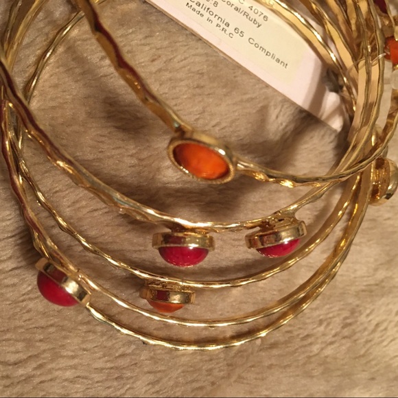 🎁 AMRITA SINGH BRACELETS AND EARRINGS. 🎁 NWT - Picture 5 of 6